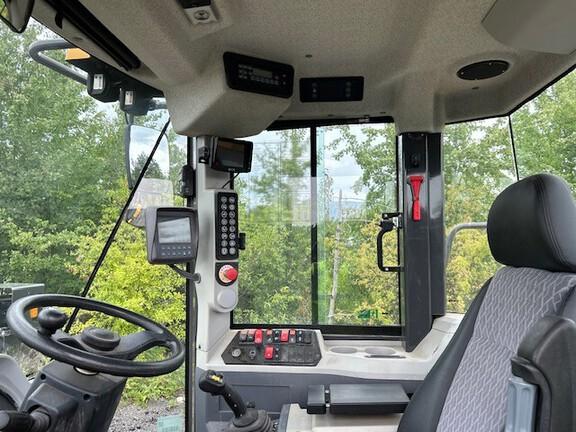 XCMG XC958U WHEEL LOADER - Cab w/ AC, Joystick Controls; General Purpose Bkt