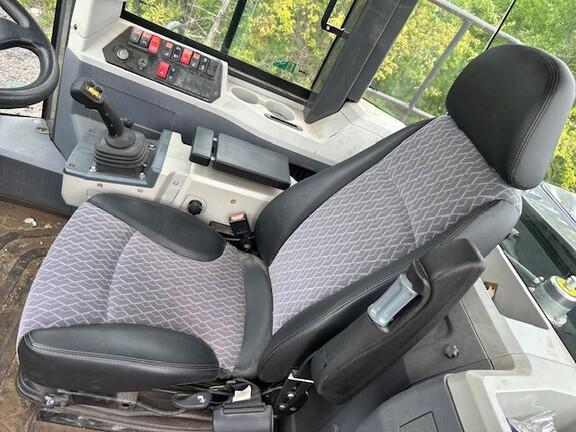 XCMG XC958U WHEEL LOADER - Cab w/ AC, Joystick Controls; General Purpose Bkt