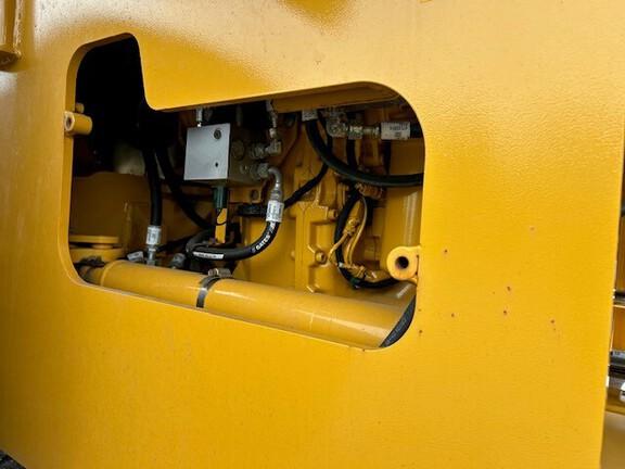 544 G-TIER WHEEL LOADER - Cab w/ AC, EH Joystick Controls; General Purpose Bkt; Options: Rear Camera