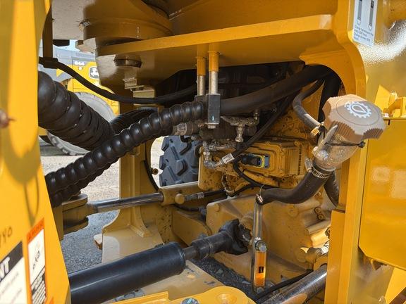 544 G-TIER WHEEL LOADER - Cab w/ AC; 20.5 Tires; General Purpose Bkt; Options: Rear Camera