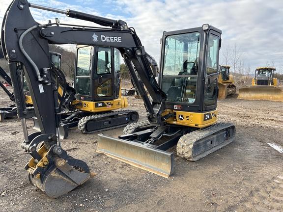 35 P TIER EXCAVATOR GEN A; Cab w/ AC; Standard Arm; Rubber Tracks; Hydraulic Thumb; w/ Blade
