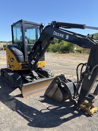35 P TIER EXCAVATOR GEN A; Cab w/ AC; Standard Arm; Rubber Tracks; Hydraulic Thumb; w/ Blade