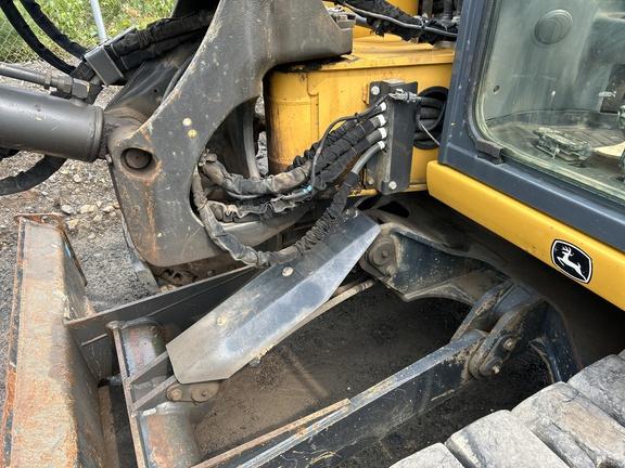 2019 John Deere 85G EXC - Cab w/ AC; Rubber Pads; 18" Pads; Aux Hydraulics, Coupler; 24" Bucket; w/ Blade
