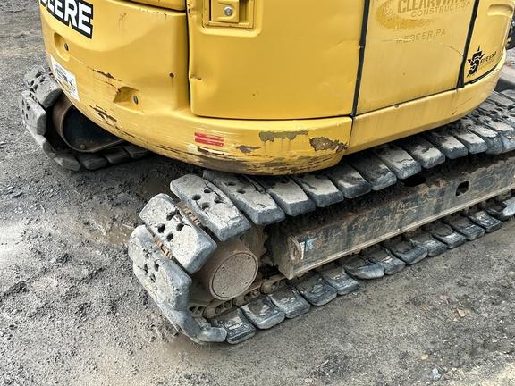 2019 John Deere 85G EXC - Cab w/ AC; Rubber Pads; 18" Pads; Aux Hydraulics, Coupler; 24" Bucket; w/ Blade