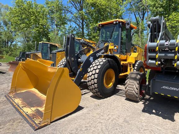 624 P-TIER 4WD LOADER - Cab w/ AC, Joystick Controls; 20.5 Tires; General Purpose Bkt; Options: Rear Camera