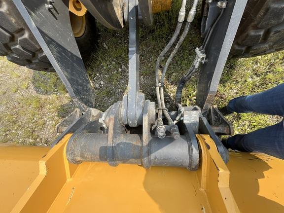 624 P-TIER 4WD LOADER - Cab w/ AC, Joystick Controls; 20.5 Tires; General Purpose Bkt; Options: Rear Camera