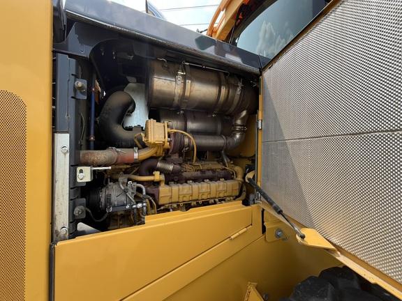 624 P-TIER 4WD LOADER - Cab w/ AC, Joystick Controls; 20.5 Tires; General Purpose Bkt; Options: Rear Camera