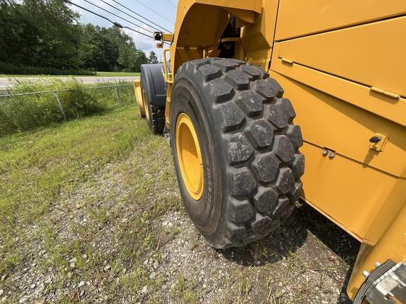 624 P-TIER 4WD LOADER - Cab w/ AC, Joystick Controls; 20.5 Tires; General Purpose Bkt; Options: Rear Camera