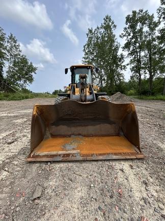 624 P-TIER 4WD LOADER - Cab w/ AC, Joystick Controls; Quick Coupler; 20.5 Tires; General Purpose Bkt; Options: Rear Camera