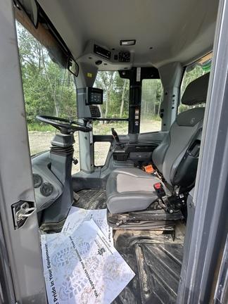 624 P-TIER 4WD LOADER - Cab w/ AC, Joystick Controls; Quick Coupler; 20.5 Tires; General Purpose Bkt; Options: Rear Camera
