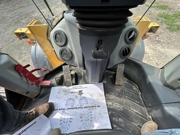 624 P-TIER 4WD LOADER - Cab w/ AC, Joystick Controls; Quick Coupler; 20.5 Tires; General Purpose Bkt; Options: Rear Camera