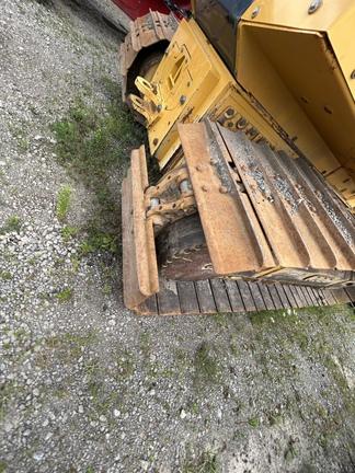 CAB A/C-LGP-34" PADS-161' BLD-SL CTRL-3S - Cab w/ AC; Low Ground Pressure; 850 mm (34 in.) Pads; Power-Angle-Tilt, 4.09 m (161 in.) Blade; Retrieval Hitch; Options: Camera, Counterweights, Rock Guards