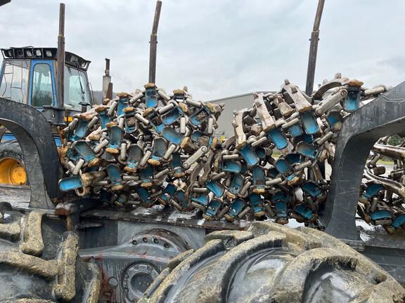1510G FORWARDER - Cab w/ AC; 8x8; Stacking Blade