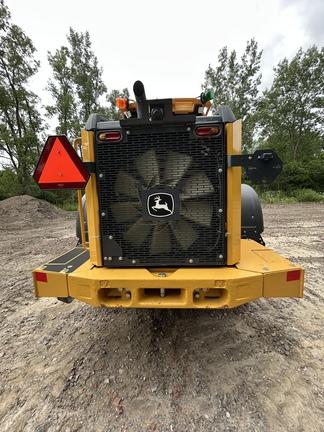 624 P-TIER 4WD LOADER W/ 60" FORKS - Cab w/ AC, Joystick Controls; 20.5 Tires; General Purpose Bkt; Options: Rear Camera