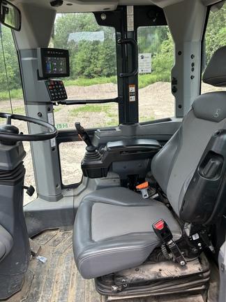 624 P-TIER 4WD LOADER W/ 60" FORKS - Cab w/ AC, Joystick Controls; 20.5 Tires; General Purpose Bkt; Options: Rear Camera