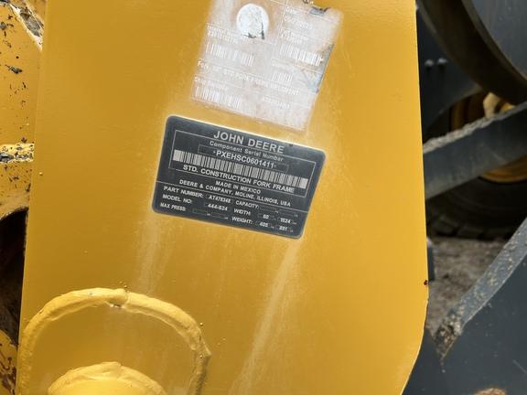 624 P-TIER 4WD LOADER W/ 60" FORKS - Cab w/ AC, Joystick Controls; 20.5 Tires; General Purpose Bkt; Options: Rear Camera