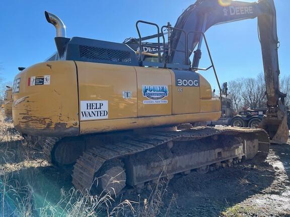 300GLC EXCAVATOR BASE - Cab w/ AC, Cntrl Pattern Select; Long Arm; Wide Pads; 32" Pads; Coupler; w/ Bucket