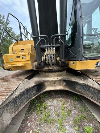 300GLC EXCAVATOR BASE - Cab w/ AC, Cntrl Pattern Select; Long Arm; Wide Pads; 32" Pads; Coupler; w/ Bucket