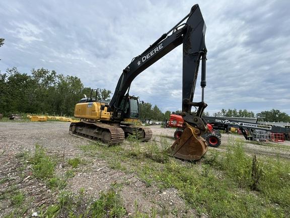 300GLC EXCAVATOR BASE - Cab w/ AC, Cntrl Pattern Select; Long Arm; Wide Pads; 32" Pads; Coupler; w/ Bucket