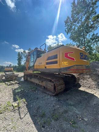 XCMG XE360U - Cab w/ AC; w/ Bucket; Options: Camera