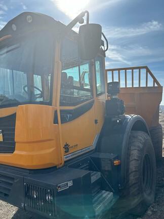 2022 Bergmann C815S COMPACT ART 4X4 WHEEL SWIVEL-TIP DUMPER - Cab w/ AC; 4X4; Options: Rear Camera