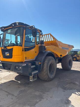 2022 Bergmann C815S COMPACT ART 4X4 WHEEL SWIVEL-TIP DUMPER - Cab w/ AC; 4X4; Options: Rear Camera