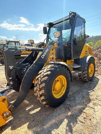 304 G FOUR WHL DRIVE LOADER - Cab w/ AC; General Purpose Bkt; 405/70R20 Tires; Options: Ride Control