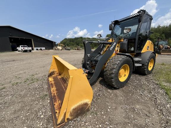 304 G FOUR WHL DRIVE LOADER - Cab w/ AC; General Purpose Bkt; 405/70R20 Tires; Options: Ride Control