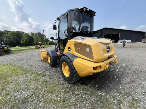 304 G FOUR WHL DRIVE LOADER - Cab w/ AC; General Purpose Bkt; 405/70R20 Tires; Options: Ride Control