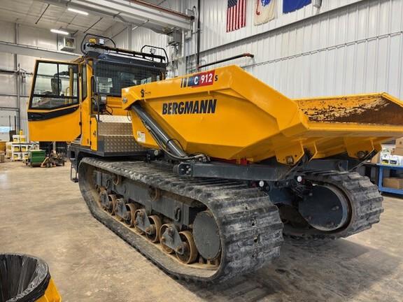 2022 C912S TRACK SWIVEL-TIP DUMPER - Cab w/ AC; Options: Rear Camera