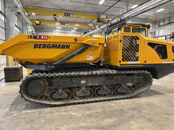 2022 C912S TRACK SWIVEL-TIP DUMPER - Cab w/ AC; Options: Rear Camera