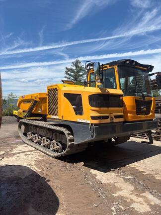 2022 C912S TRACK SWIVEL-TIP DUMPER - Cab w/ AC; Options: Rear Camera