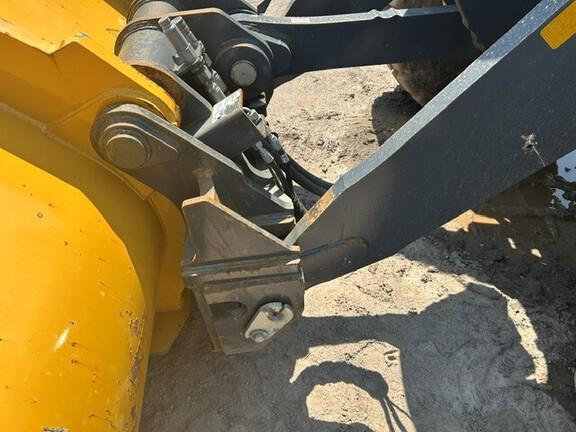 624 P-TIER 4WD LOADER - Cab w/ AC, EH Joystick Controls; Quick Coupler; 20.5 Tires; General Purpose Bkt; Options: Rear Camera