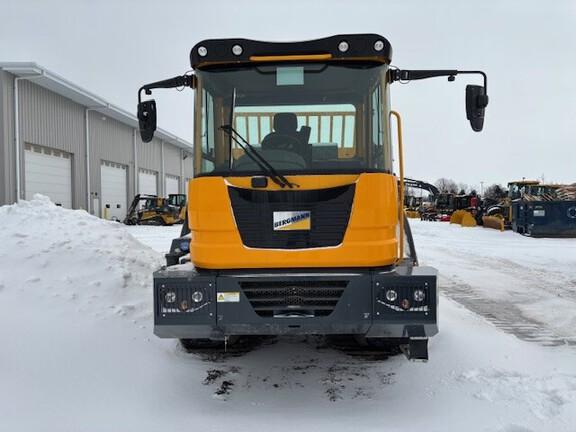 2022 C815S COMPACT ART 4X4 WHEEL SWIVEL-TIP DUMPER - Cab w/ AC; 4X4; Options: Rear Camera