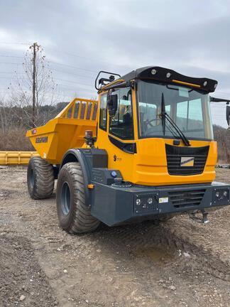 2022 C815S COMPACT ART 4X4 WHEEL SWIVEL-TIP DUMPER - Cab w/ AC; 4X4; Options: Rear Camera