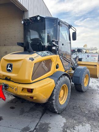 304 G FOUR WHL DRIVE LOADER - Cab w/ AC; General Purpose Bkt; 405/70R20 Tires; Options: Ride Control