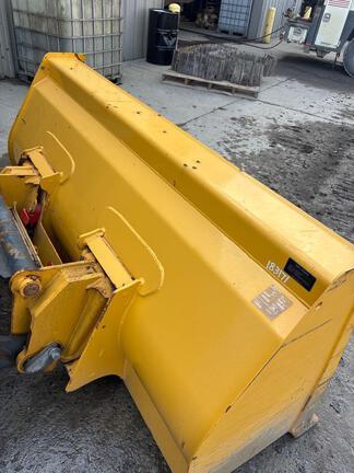 304 G FOUR WHL DRIVE LOADER - Cab w/ AC; General Purpose Bkt; 405/70R20 Tires; Options: Ride Control