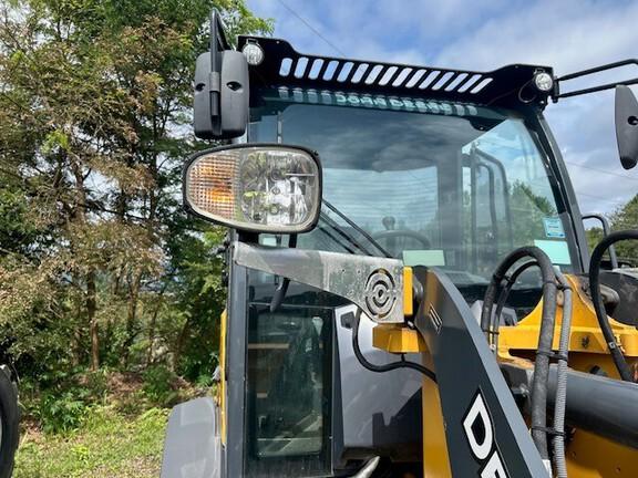 304 G FOUR WHL DRIVE LOADER - Cab w/ AC; General Purpose Bkt; 405/70R20 Tires; Options: Ride Control
