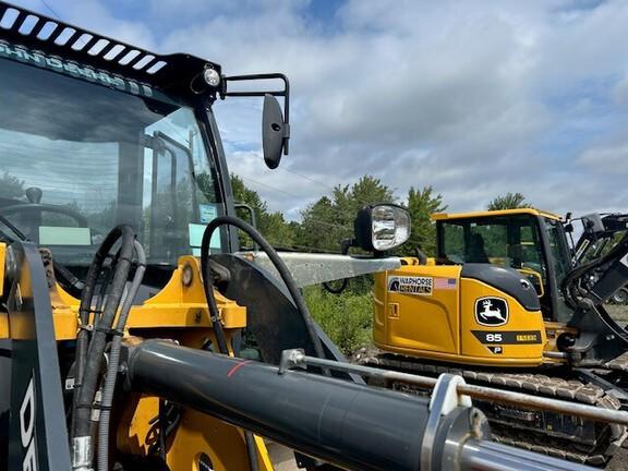 304 G FOUR WHL DRIVE LOADER - Cab w/ AC; General Purpose Bkt; 405/70R20 Tires; Options: Ride Control