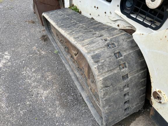 BOBCAT T770 - Cab w/ AC, Hi-Flo; 2 Speed; Rubber Tracks; General Purpose Bkt