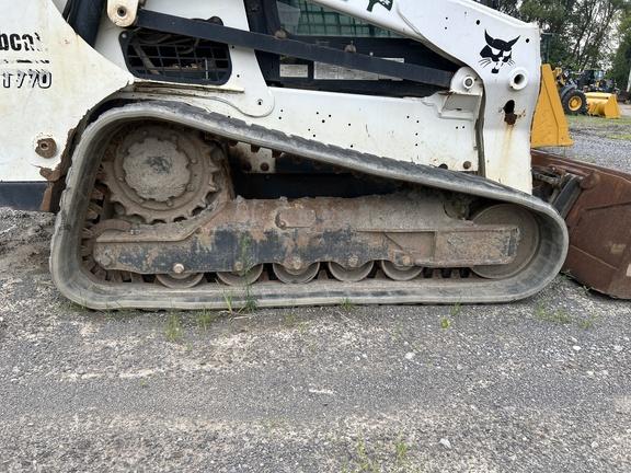 BOBCAT T770 - Cab w/ AC, Hi-Flo; 2 Speed; Rubber Tracks; General Purpose Bkt