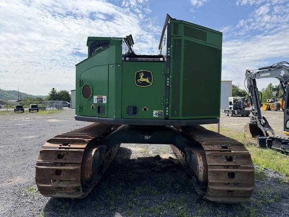 853MH HARVESTER - Cab w/ AC, Peaked Skylight; Standard Track; Saw