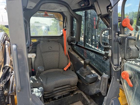 333G COMPACT TRACK LDR - Cab w/ AC, ISO Pattern, EH Joystick Controls, Hi-Flo; Ride Control, 2 Speed; Self-Leveling; Other; Rubber Tracks; General Purpose Bkt; Reversing Fan