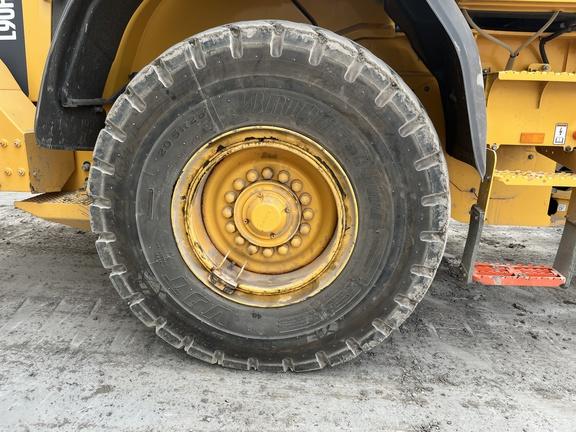 VOLVO L90H 4WD LOADER - Cab w/ AC, EH Joystick Controls; Aux Hydraulics, Quick Coupler; Ride Control, Dual Diff Locks; 20.5 Tires; General Purpose Bkt