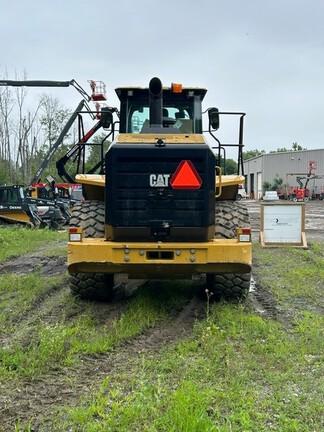 2024 CAT 950GC - Cab w/ AC; Quick Coupler; Front Diff Lock; 23.5 Tires; General Purpose Bkt; Options: Aux Hydraulics, Rear Camera, Ride Control