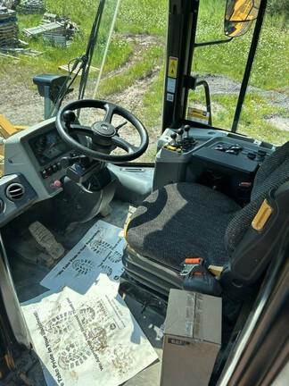 2024 CAT 950GC - Cab w/ AC; Quick Coupler; Front Diff Lock; 23.5 Tires; General Purpose Bkt; Options: Aux Hydraulics, Rear Camera, Ride Control