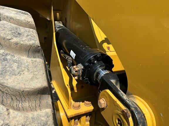 2024 CAT 950GC - Cab w/ AC; Quick Coupler; Front Diff Lock; 23.5 Tires; General Purpose Bkt; Options: Aux Hydraulics, Rear Camera, Ride Control