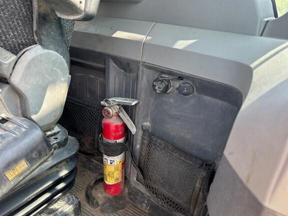 926M WHEEL LOADER - Cab w/ AC; 20.5 Tires; General Purpose Bkt; Options: Rear Camera, Ride Control