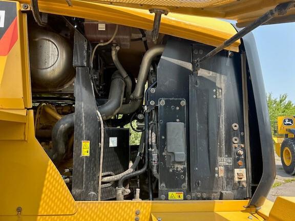 926M WHEEL LOADER - Cab w/ AC; 20.5 Tires; General Purpose Bkt; Options: Rear Camera, Ride Control