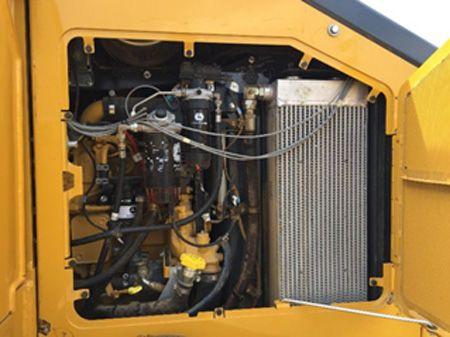6.8L FT4 engine in a 755 P-Tier Crawler Loader